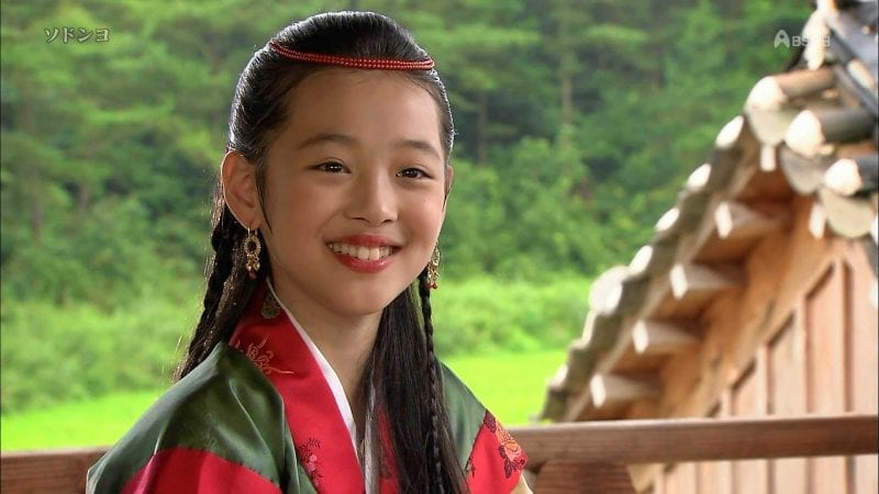 ซอลลี่ ผลงานเดบิวต์ปี 2005 ซีรีส์ ซอดองโย