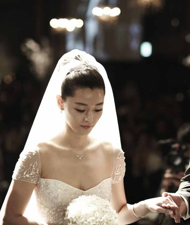 งานแต่งงาน จอนจีฮยอน จวนจีฮุน